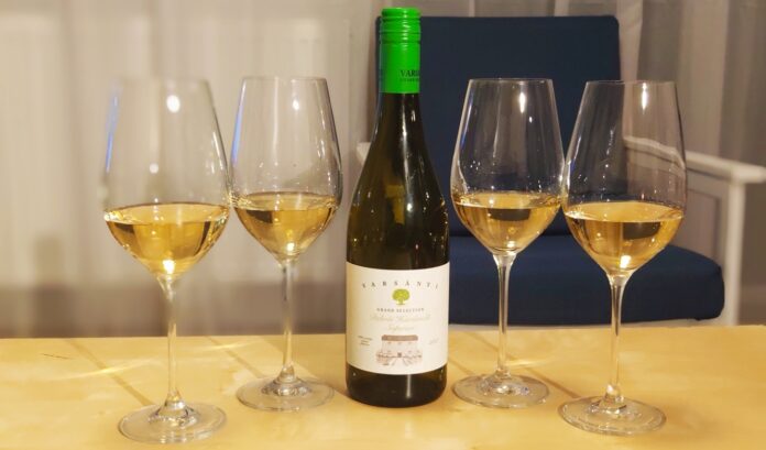Varsányi Grand Selection Hárslevelű 2017 értékelés